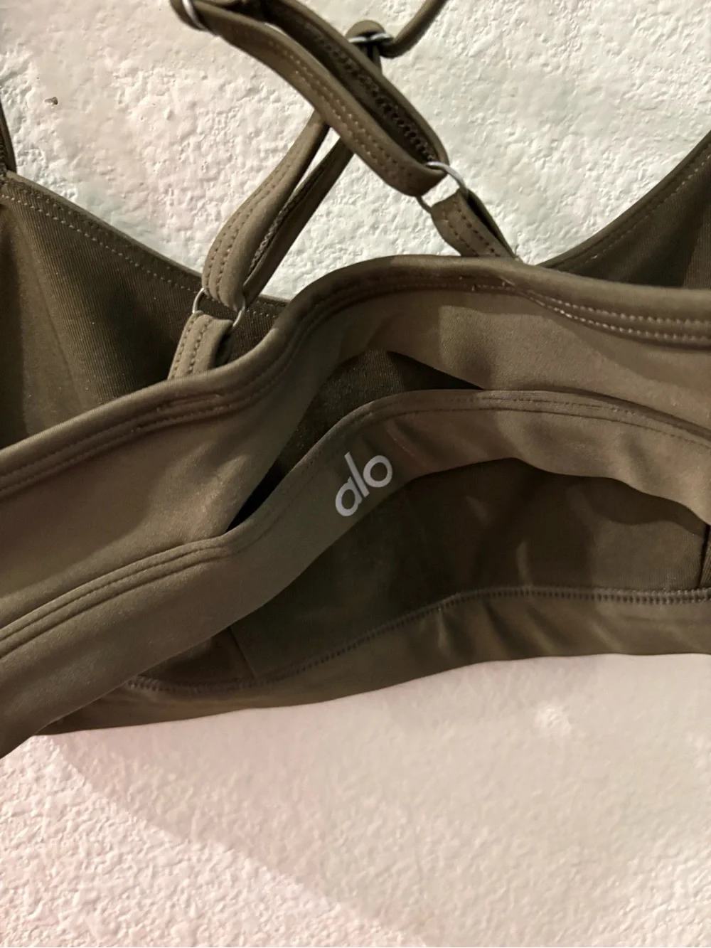 ALO Yoga light support